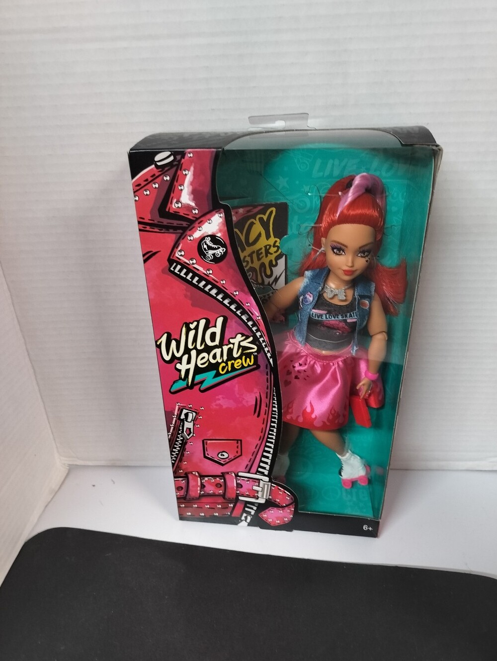 2019 Wild Hearts Crew JACY MASTERS  Fashion Doll W/ Roller Skates MATTEL 2019